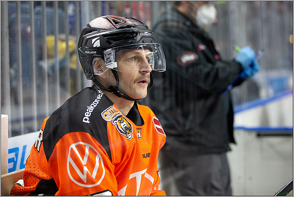 PENNY DEL; Koelner Haie- Fishtown Pinguins Bremerhaven; Koeln, 25.11.2021